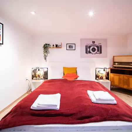 Vintage Apartament